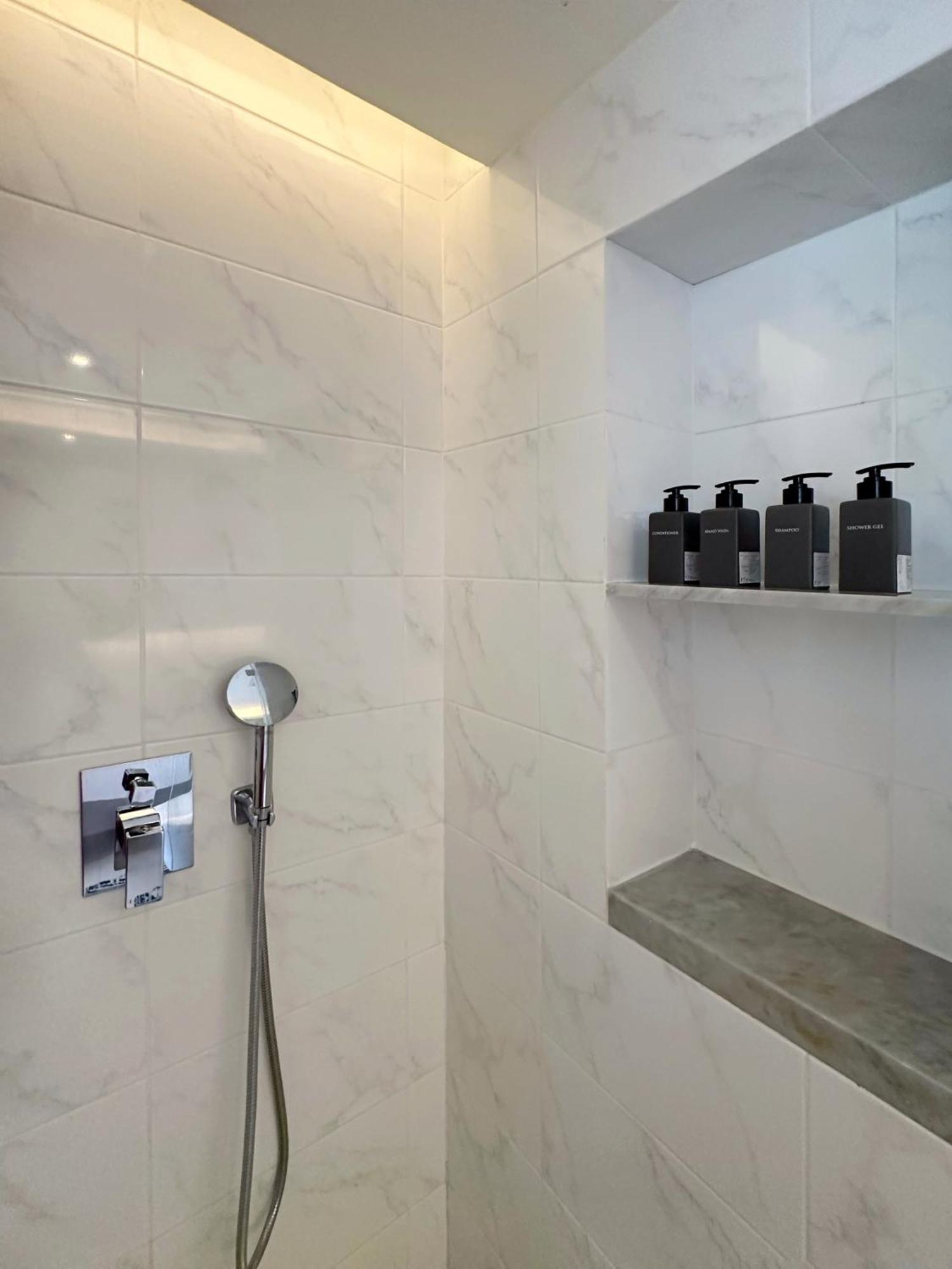 Apartamento The Aristo-2-803 Phuket Exterior foto